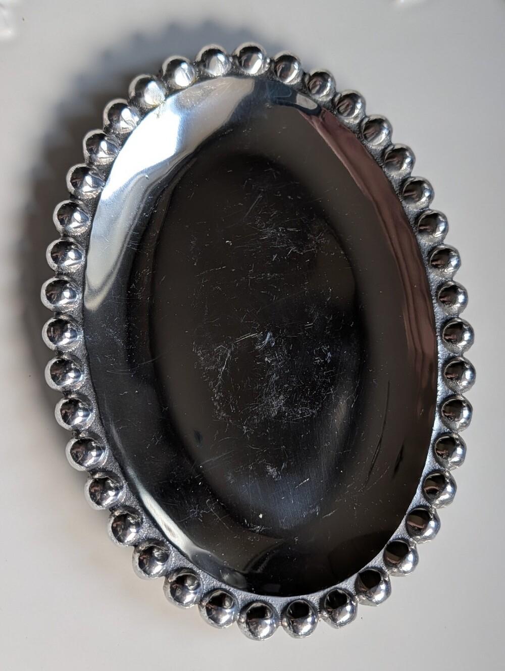 MARIPOSA BRILLANTE pearled soap dish